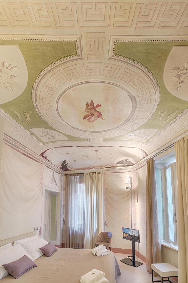 Bed and Breakfast Residenza D'Epoca Le Aquile à Sienne Extérieur photo